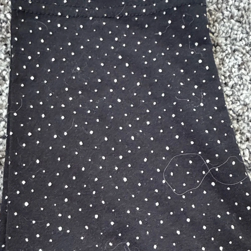 LC Lauren Conrad Black Polka Dot Leggings - Picture 3 of 3
